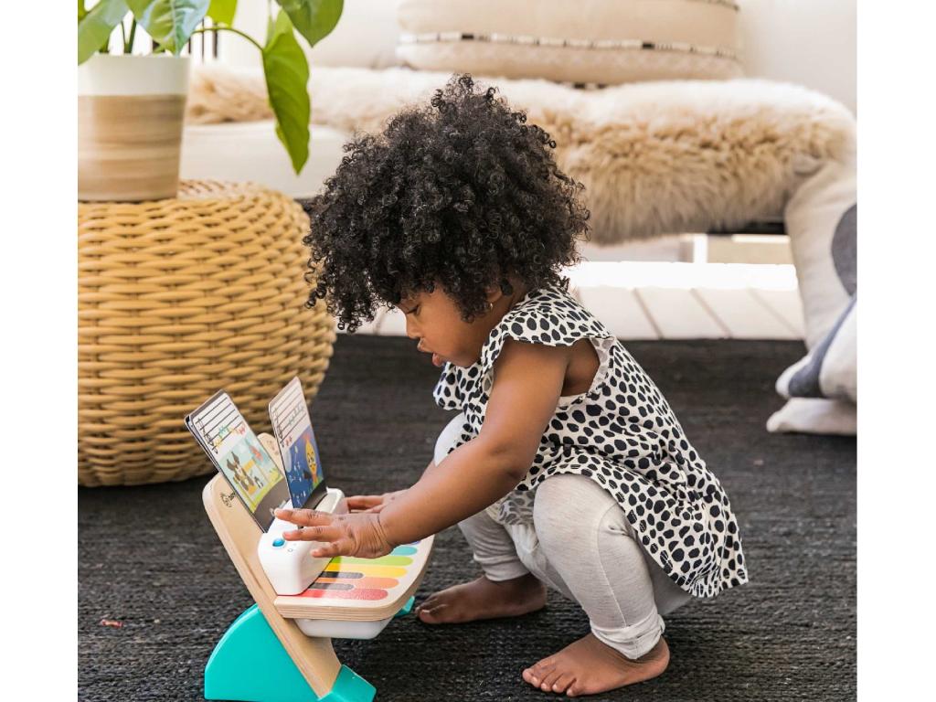 Meublita Touch - 30.5x12.7x22.9 cm - From 6 months